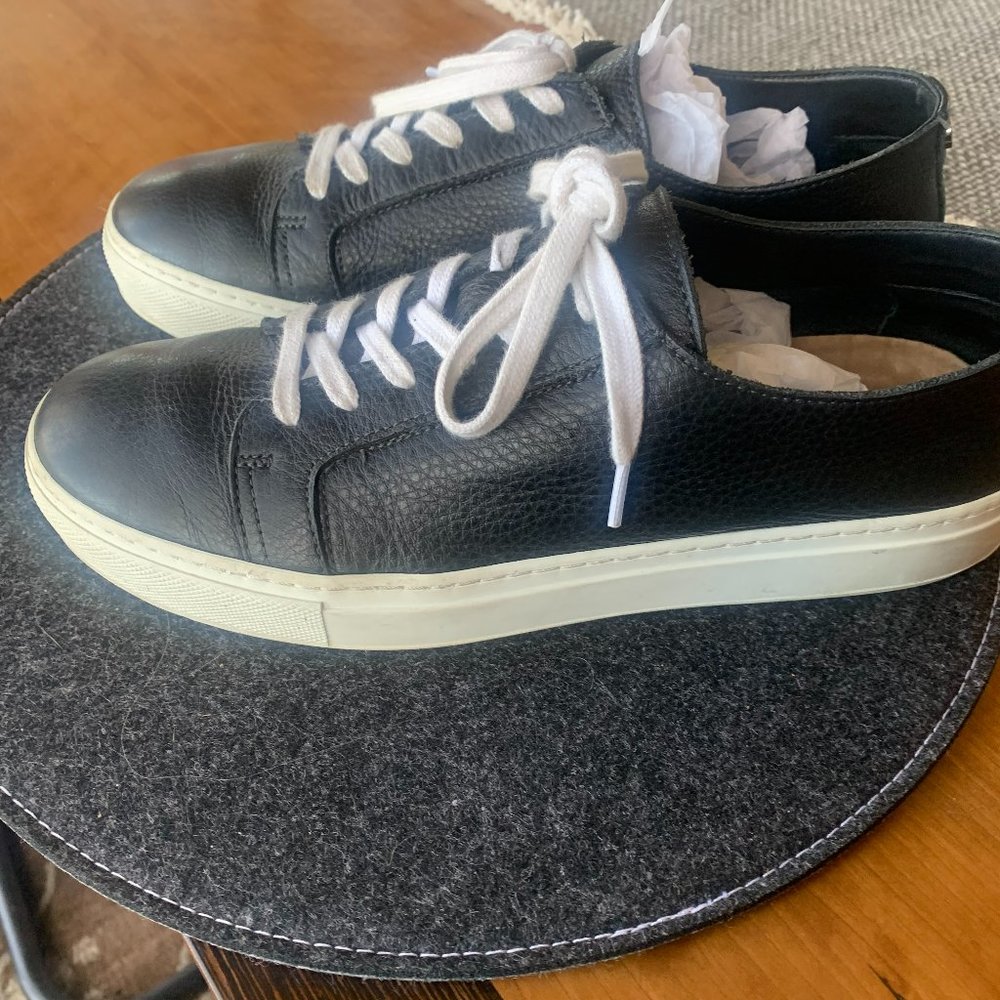 Aquatalia Black Pebbled Leather Lace Sneakers